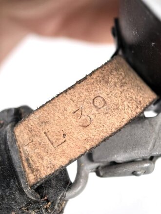 Labeflasche für Sanitätsmaterial der Wehrmacht. CFL 39 durchgestempelt