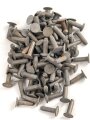 Konvolut eiserne Nieten aus Wehrmachtsbeständen. Am Teller 9mm Durchmesser, Gesamtlänge 15,7mm. Sie erhalten 100 Stück