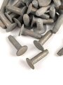 Konvolut eiserne Nieten aus Wehrmachtsbeständen. Am Teller 9mm Durchmesser, Gesamtlänge 15,7mm. Sie erhalten 100 Stück