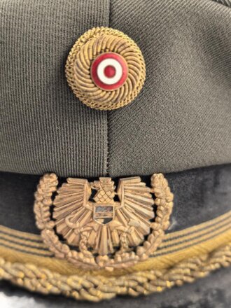 Österreich, Schirmmütze Bundesheer höherer Dienstgrad, ungereinigtes Stück