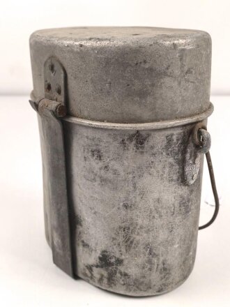 Kaiserreich, Kochgeschirr Model 1887. Aluminium, datiert 1908. Nachträglich angebrachter Griff, da die ursprünglich losen Griffe bei diesem Modell immer verloren gingen. Sicherlich im 1. Weltkrieg so ausgegeben