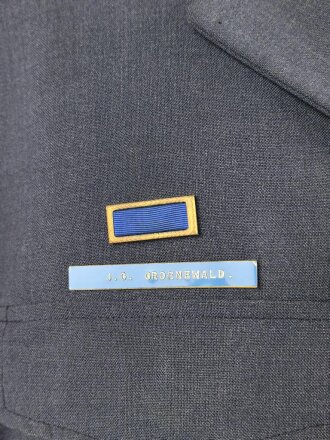 Südafrika , blaue Dienstbluse für einen Piloten der Luftwaffe. . Datiert 1977, guter Zustand