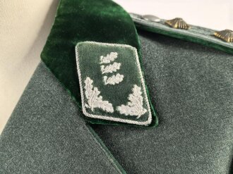Forstdienst III.Reich, Dienstbluse für einen Revierförster, Scheideretikett von 1936. Die Kragenspiegel original vernäht, die Schulterstücke nur angeheftet