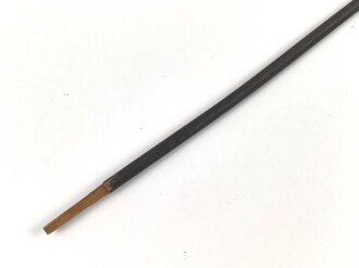 III.Reich, Hakenkreuzfähnchen an Holzstab. Maße 27 x 36cm, Länge des Stabes 106cm