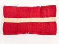 Armbinde für Angehörige der Hitler Jugend. getragenes Stück, das Hakenkreuz gewebt