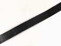 Koppelriemen für Angehörige von Parteiverbänden. Schwarzes Leder, Gesamtlänge 105cm