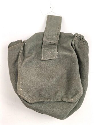 Koppeltasche für einen Ersatz Gasmaskenfilter der Wehrmacht, datiert 1943