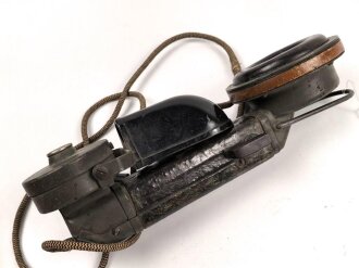 1. Weltkrieg, eiserner Armeefernsprecher in gutem Zustand, Funktion nicht geprüft