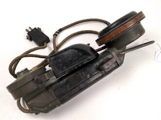1. Weltkrieg, eiserner Armeefernsprecher in gutem Zustand, Funktion nicht geprüft
