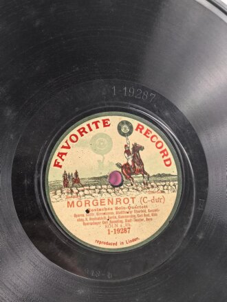 Kaiserreich und 1. Weltkrieg, Schellack Platte "Favorite Record"  Ich hatt einen Kameraden / Morgenrot
