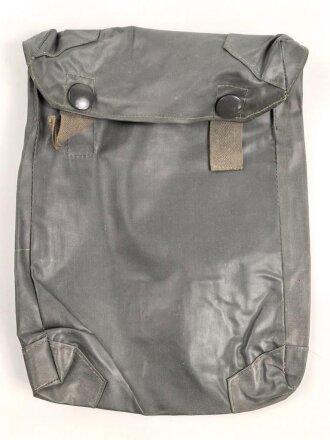 Tasche für eine Gasplane der Wehrmacht. Gummierte Ausführung, sehr guter Zustand