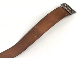 Zweidornkoppel für Offiziere des Heeres. Gesamtlänge 107cm, ungereinigtes Stück
