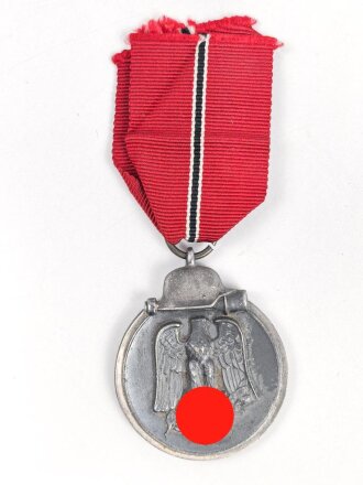 Medaille Winterschlacht im Osten, am Band