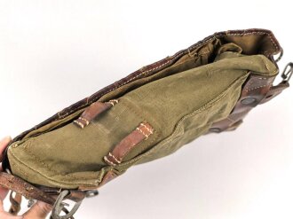 Tornister Wehrmacht. getragenes Stück, Hersteller gjl