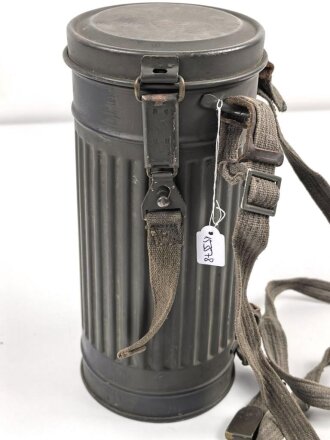 Gasmaske Wehrmacht in Bereitschaftsbüchse Modell 1938. Sehr guter Gesamtzustand