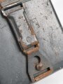 Batteriekasten ( Behälter für Stromquelle ) für diverse Optiken der Wehrmacht, Originallack