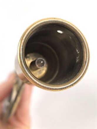 Reichskriegerbund Kyffhäuser, Fahnenspitze aus den 1920-30iger Jahren . Messing lackiert. Gesamthöhe 25cm