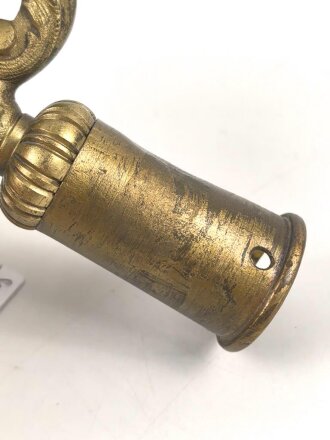 Mecklenburg Schwerin,  Fahnenspitze für Bataillonsfahnen. Gebrauchtes Stück, Gesamthöhe 21cm