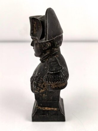 Spritzgußbüste "Napoleon " Darstellend. Altes Stück, Gesamthöhe 17cm