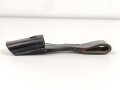 Koppelschuh für ein Extraseitengewehr der Wehrmacht. Dunkelbraunes Leder