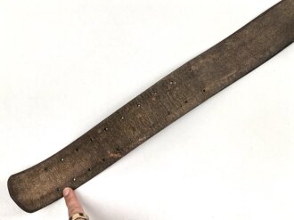 Zweidornkoppel für Offiziere der Luftwaffe. Stark getragenes Stück, Gesamtlänge 113cm
