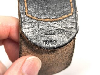 Luftwaffe, Koppelschloss für Mannschaften, Eisen lackiert, an Lederzunge datiert 1942