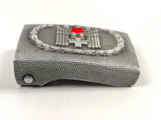 Deutsches Rotes Kreuz III.Reich, Koppelschloss für Mannschaften aus Aluminium, ein Dorn abgebrochen