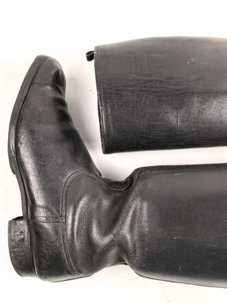 Paar Stiefel für Offiziere der Wehrmacht. Ungereinigtes Paar in gutem Gesamtzustand, Sohlenlänge 31cm