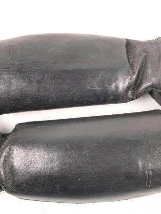 Paar Stiefel für Offiziere der Wehrmacht. Ungereinigtes Paar in gutem Gesamtzustand, Sohlenlänge 31cm