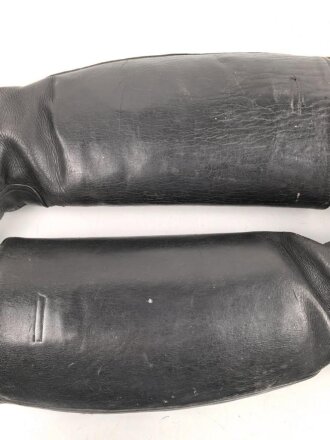 Paar Stiefel für Offiziere der Wehrmacht. Ungereinigtes Paar in gutem Gesamtzustand, Sohlenlänge 31cm
