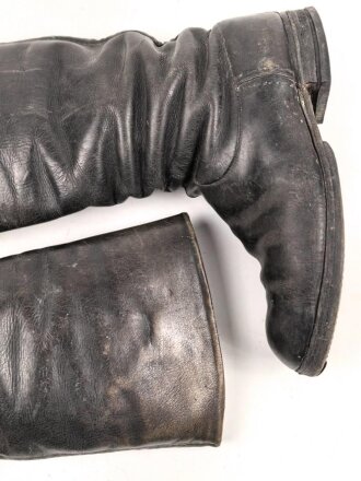 Paar Stiefel für Unteroffiziere der Wehrmacht. Ungereinigtes, privat beschafftes Paar in gutem Gesamtzustand, Sohlenlänge 28,5cm