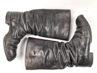 Paar Stiefel für Unteroffiziere der Wehrmacht. Ungereinigtes, privat beschafftes Paar in gutem Gesamtzustand, Sohlenlänge 28,5cm