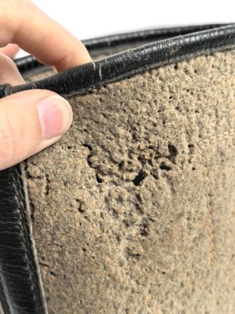 Paar Winterstiefel  Wehrmacht. Ungereinigtes,Paar mit Mottenschäden im Filz, Sohlenlänge 31cm