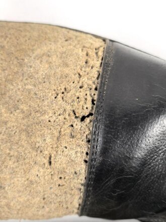 Paar Winterstiefel  Wehrmacht. Ungereinigtes,Paar mit Mottenschäden im Filz, Sohlenlänge 31cm