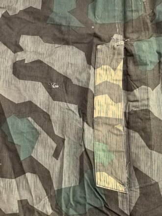 Zeltbahn 31 Wehrmacht. Farbfrisches Stück mit diversen Reparaturstellen