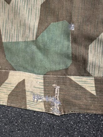 Zeltbahn 31 Wehrmacht. Farbfrisches Stück mit diversen Reparaturstellen