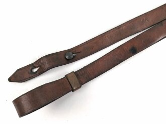Trageriemen für MP40 , höchstwahrscheinlich Österreich oder Jugoslawien nach 1945. Neuzeitliche Stemeplung " MP44"
