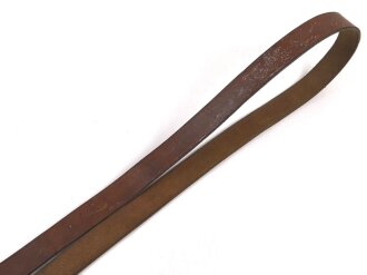 Trageriemen für MP40 , höchstwahrscheinlich Österreich oder Jugoslawien nach 1945. Neuzeitliche Stempelung " StgG44"