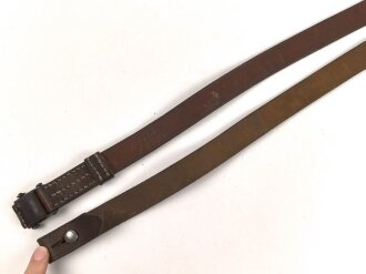 Trageriemen für MP40 , höchstwahrscheinlich Österreich oder Jugoslawien nach 1945. Neuzeitliche Stempelung " StgG44"