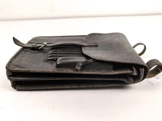 Kartentasche Wehrmacht.getragenes Stück in gutem Gesamtzustand