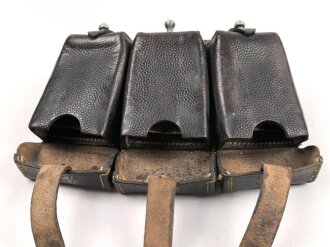Patronentasche zum K98 Wehrmacht ( für 6 Ladestreifen) Getragenes Stück, datiert 1939