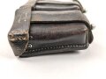 Patronentasche zum K98 Wehrmacht ( für 6 Ladestreifen) Getragenes Stück, datiert 1939