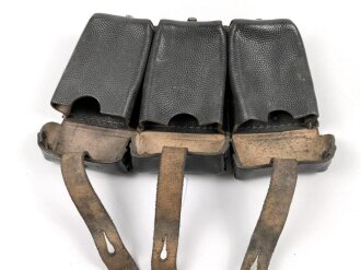 Patronentasche zum K98 Wehrmacht ( für 6 Ladestreifen) Genietetes Stück mit Reichsbetriebsnummer