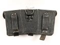 Patronentasche zum K98 Wehrmacht ( für 6 Ladestreifen) Genietetes Stück mit Reichsbetriebsnummer