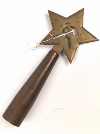 Russland , Fahnenspitze aus Buntmetall. Gesamthöhe 30cm