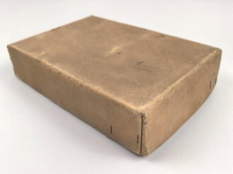 Luftschutz, Volksgasmaske 40 für Frauen. Komplett, im Umkarton