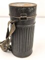 Reichswehr / frühe Wehrmacht, Bereitschaftsbüchse für die Gasmaske. Originallack, datiert 1934.