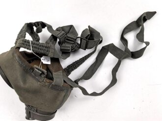 Gasmaske 30 Wehrmacht. Innen datiert 1936
