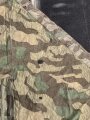 Zeltbahn 31 Wehrmacht. Farbfrisches Stück mit etlichen Reparaturstellen