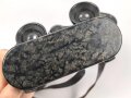 Dienstglas 6 x 30 Wehrmacht. Hersteller beh, klare Durchsicht, Strichplatte deutlich, an Trageriemen mit Regenschutzdeckel aus Preßmasse